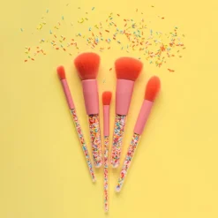 Oh Flossy Sprinkle Make-Up Borster - Saet Med 5
